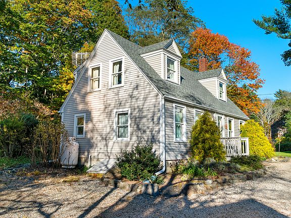 3rd image of 585 Haley Road