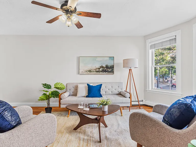 480 Medford St #4 — Photo 4