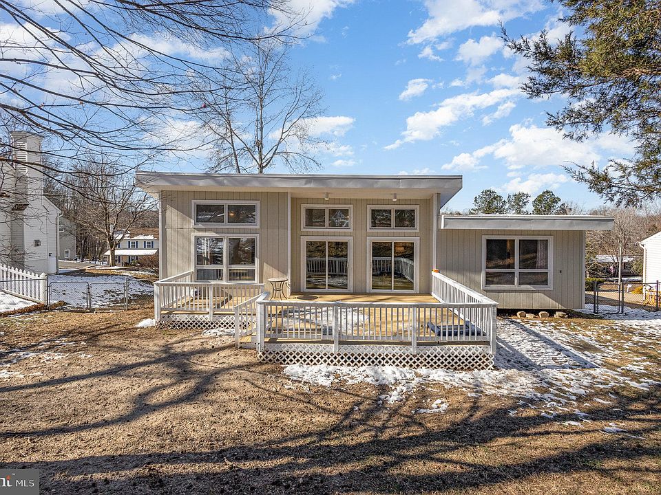 1st image of 2134 Aquia Dr