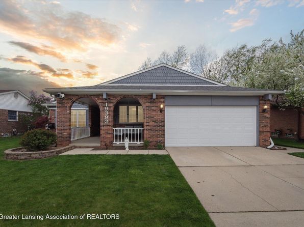 19392 Wherle Dr, Brownstown, MI 48193