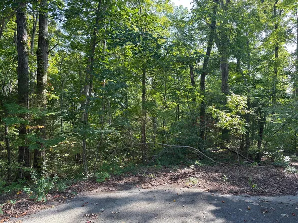 7 Sunset Dr, Jamestown, KY 42629