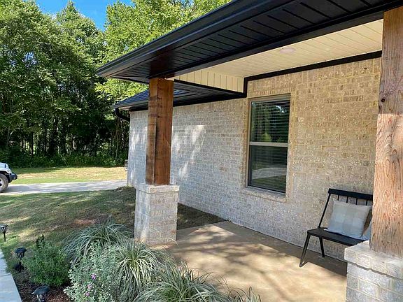 4th image of 120 Silverhill Dr