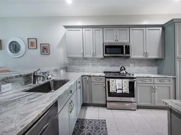 20608 Candlewood Hollow, ESTERO, FL 33928