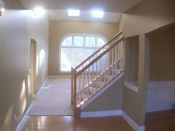 3rd image of 8045 Humphrey Hill Dr