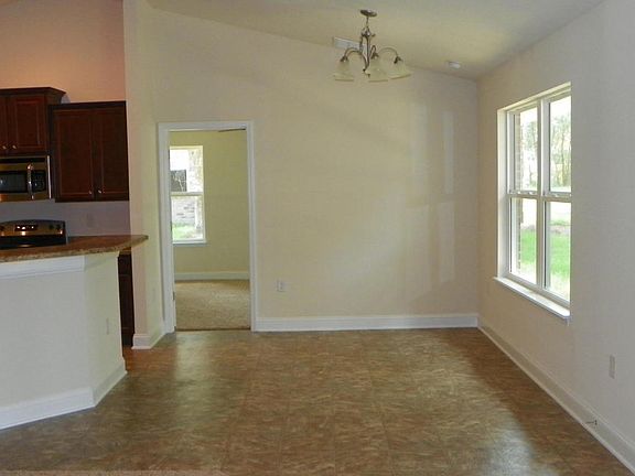 1755 Dining Area