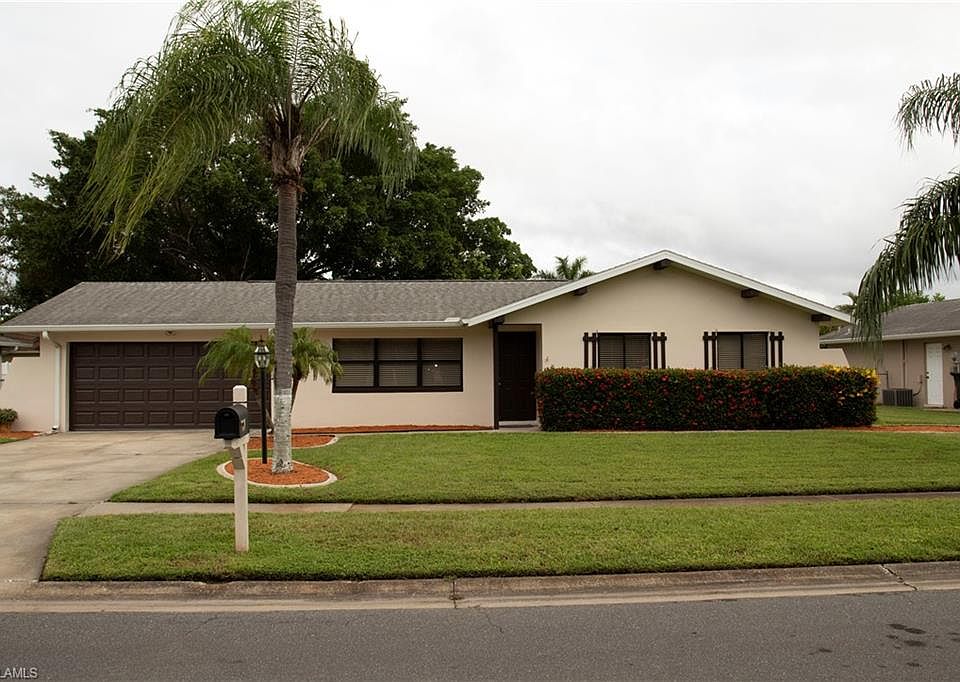 1st image of 1499 Cambridge Ln