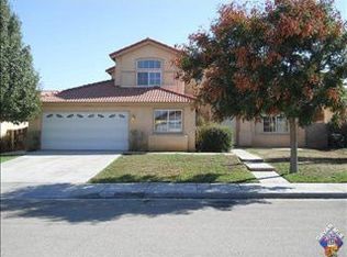 3208 Shale Rd, Palmdale, CA 93550