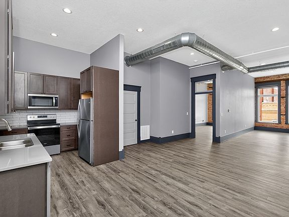 2nd image of 1214 2nd St #2