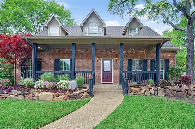 1st image of 109 Easterner Pl