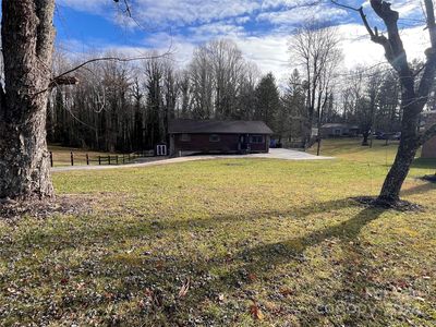 616 Oak Grove Rd, Flat Rock, NC, 28731