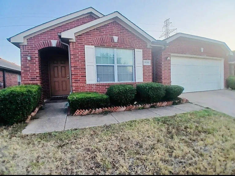 10405 Devin Ln — Photo 1