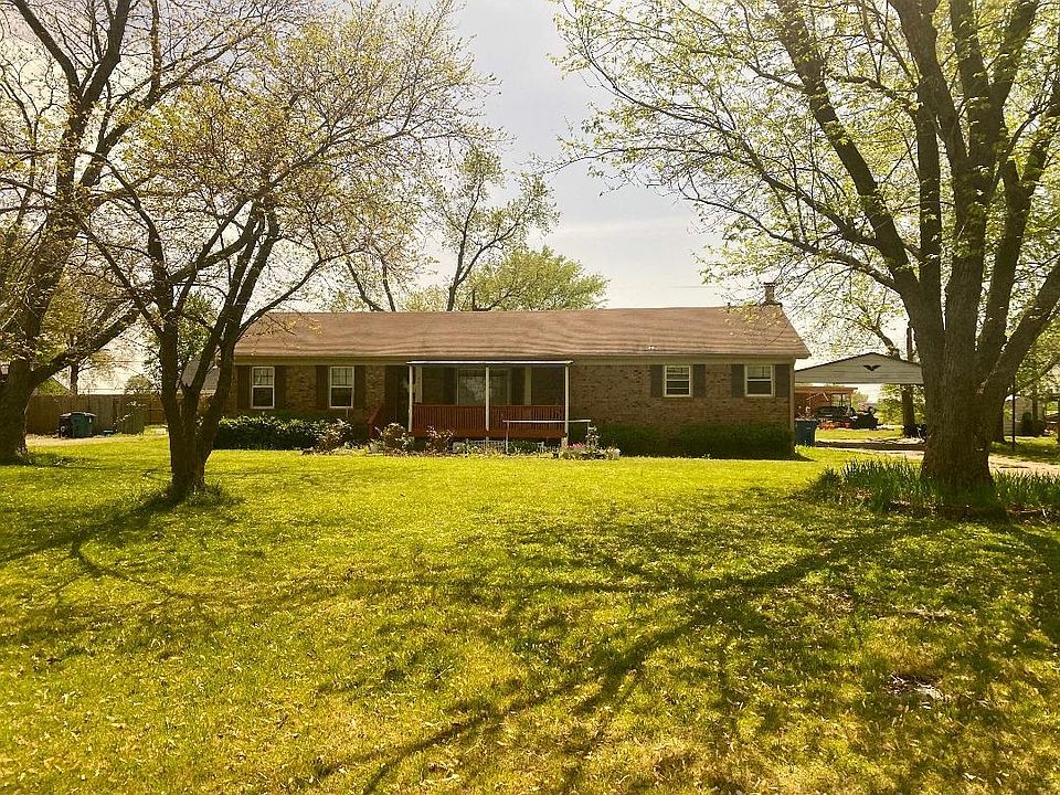 1st image of 27 Kelley Dr
