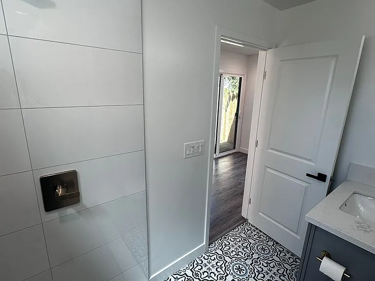 611 Silver Strand Blvd — Photo 14