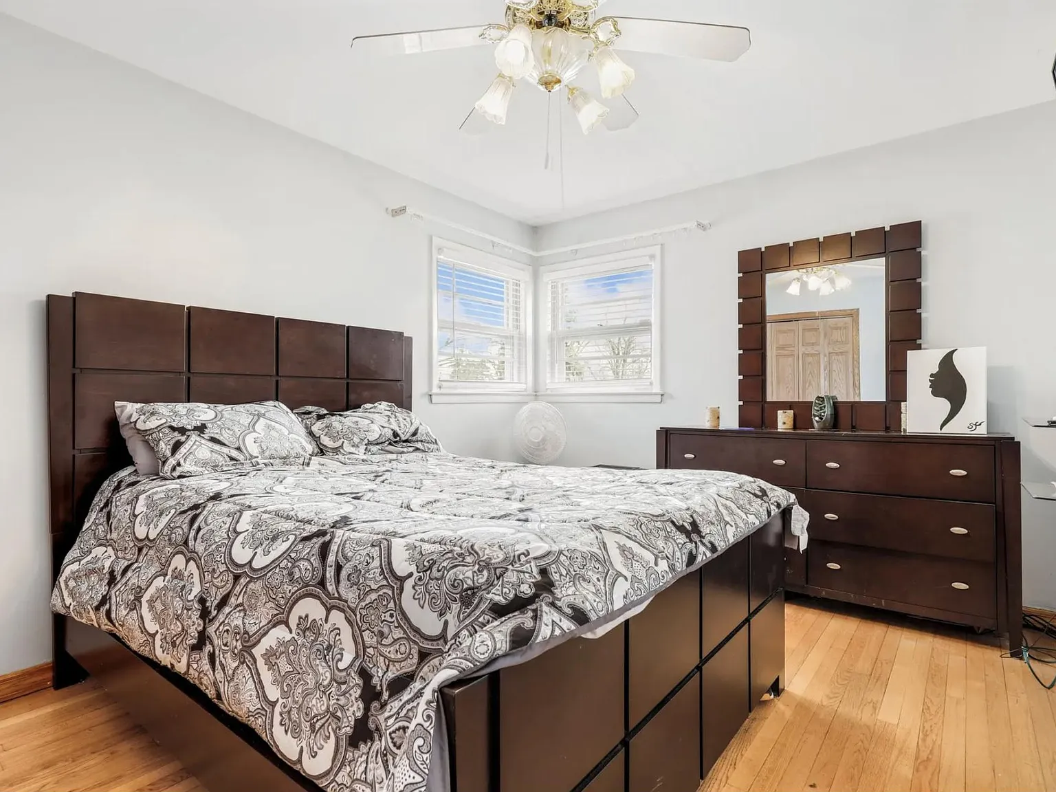 10105 Buell Ct — Photo 4