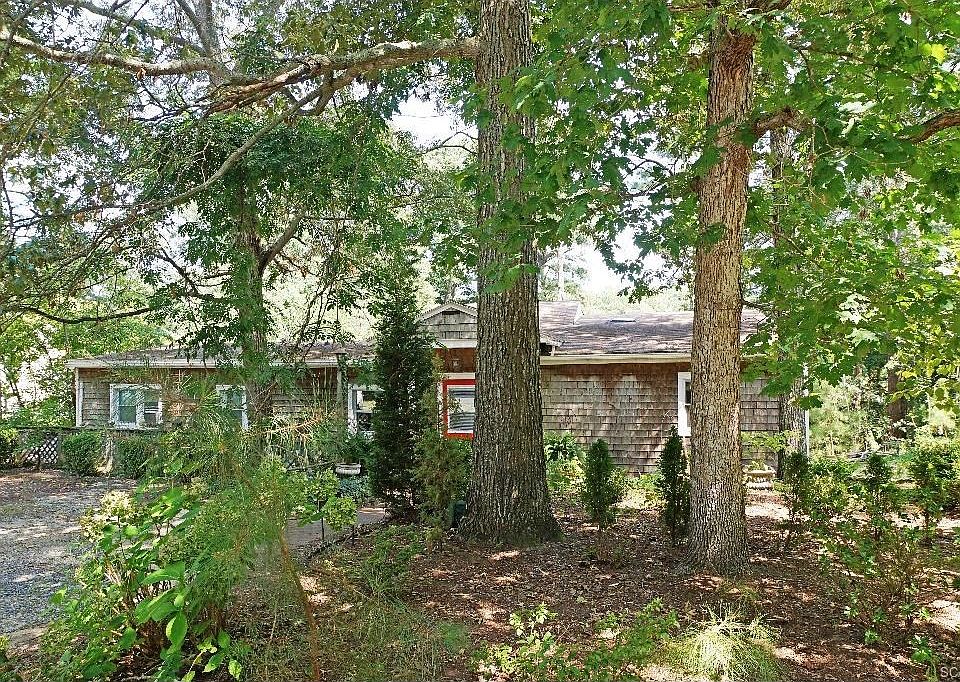 1st image of 36407 Fir Dr