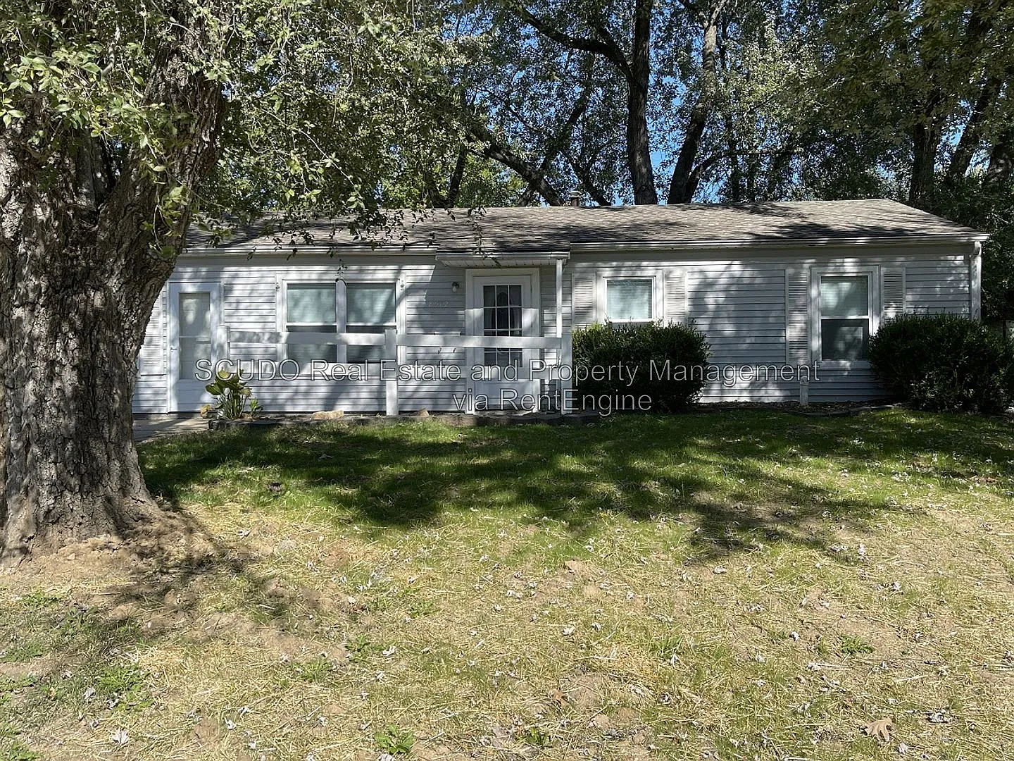 3 bed, 2.0 bath, $1,550 — Photo 2
