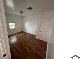 4600 Lawndale Ave, Groves, TX 77619