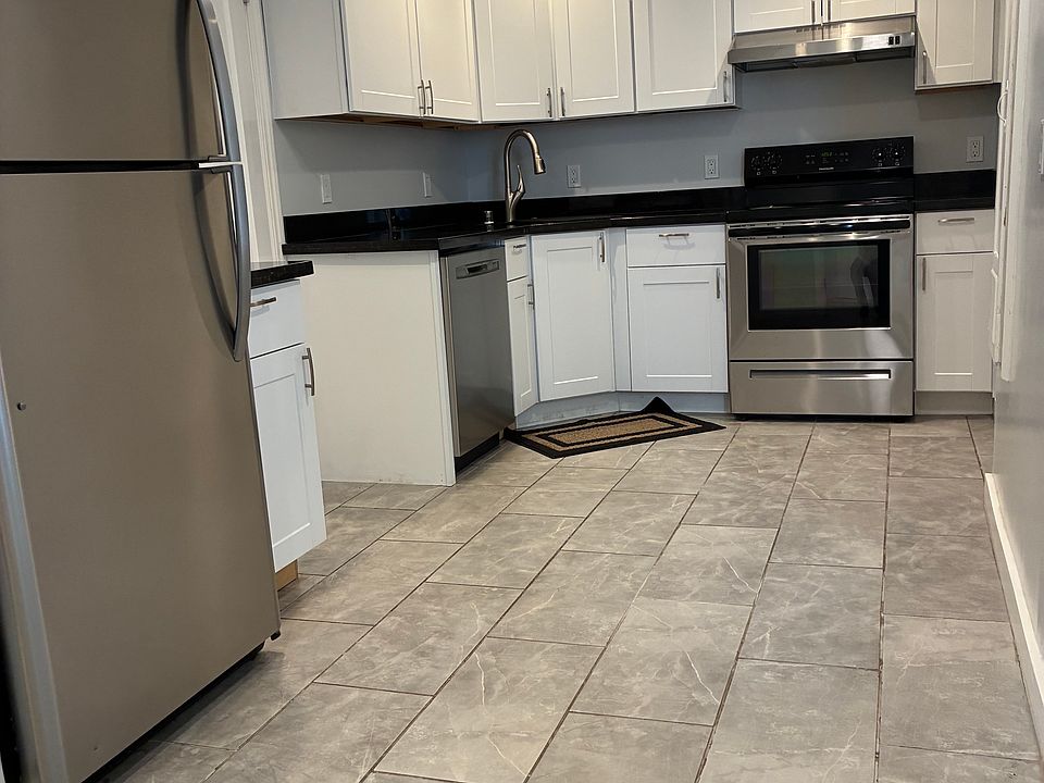 2nd image of 4370 17th St #A