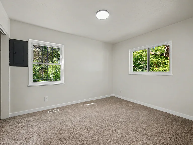 4460 Curundu Ave — Photo 14