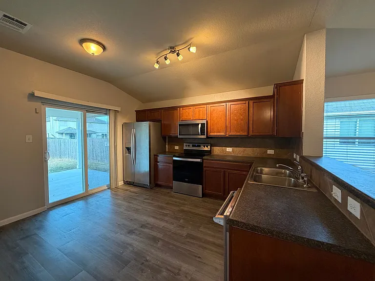 2405 N Ranch Estates Blvd — Photo 9