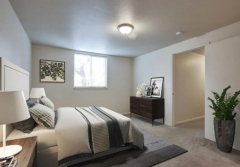 660 SW 150th Ave #321 — Photo 2