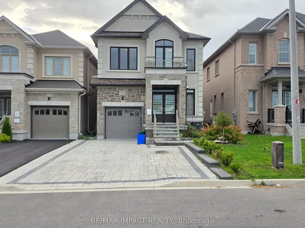 1318 Apollo St, Oshawa, ON L1K 3E6