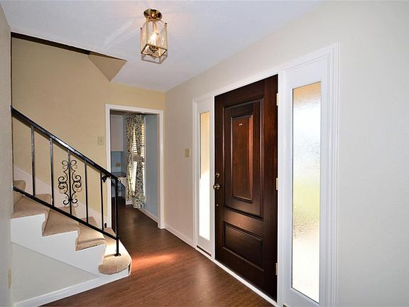 5th image of 15414 Linkshire Dr