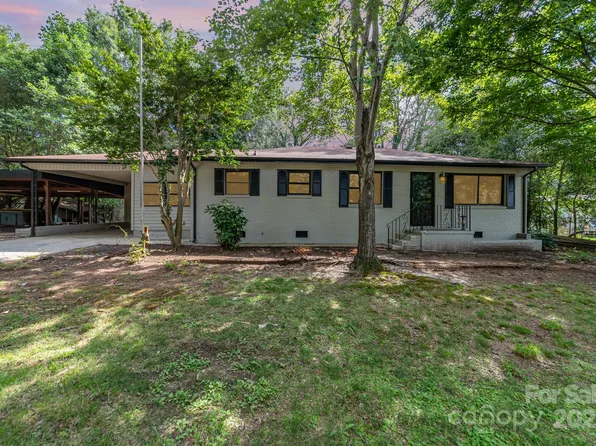 140 Staton Rd, Gastonia, NC 28056