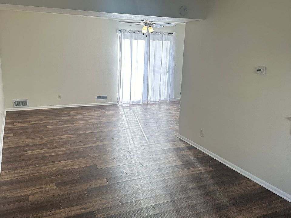1st image of 4409-4415 Eastridge Dr