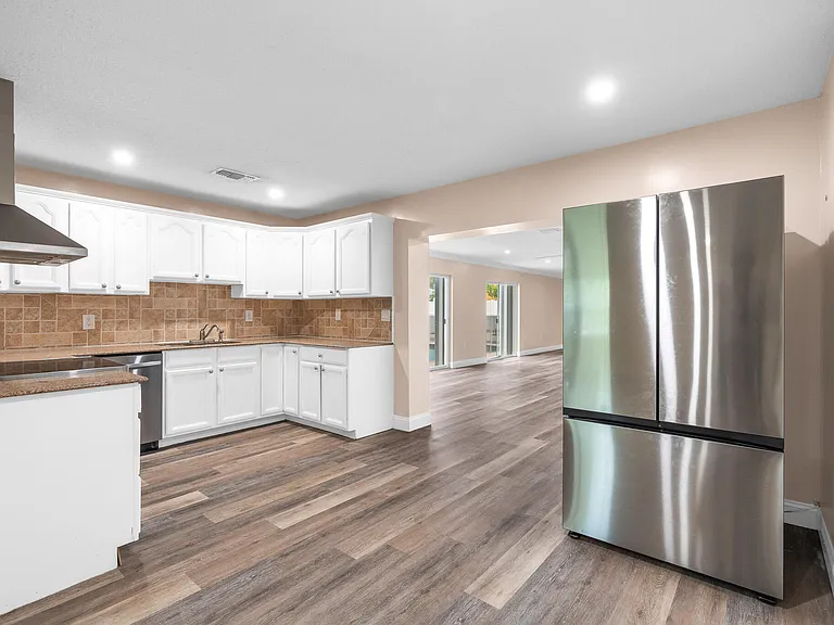 3201 Alice Dr — Photo 13