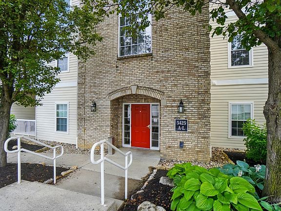 5th image of 5425 Michelles Oak Ct APT C