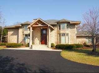 3020 35th St, Oak Brook, IL 60523