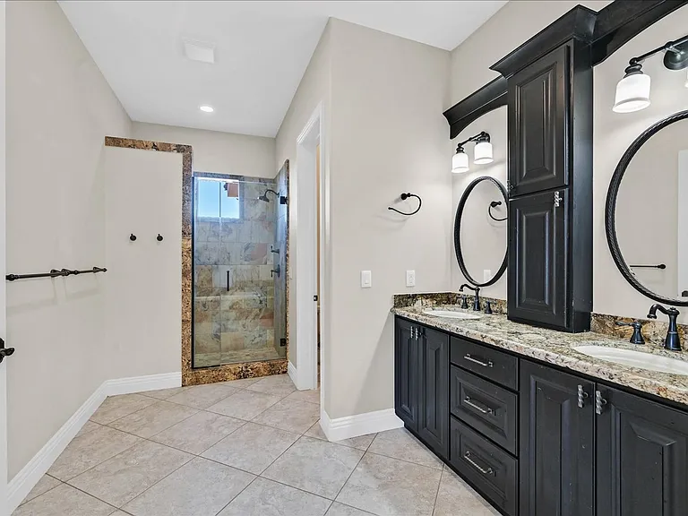 5790 Aspen Falls Cir — Photo 27