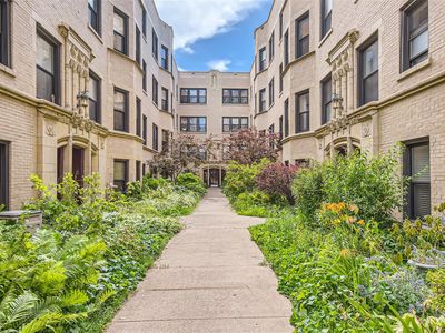7438 N Hermitage Ave APT 3F, Chicago, IL, 60626