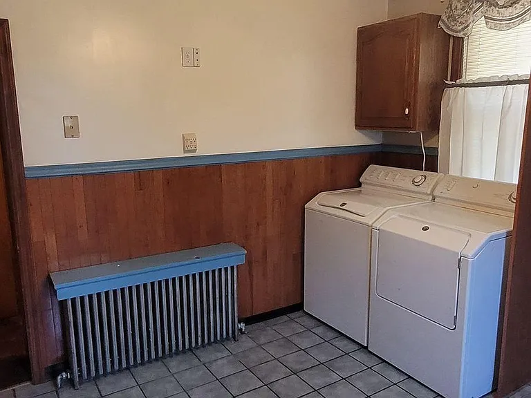470 North St — Photo 9