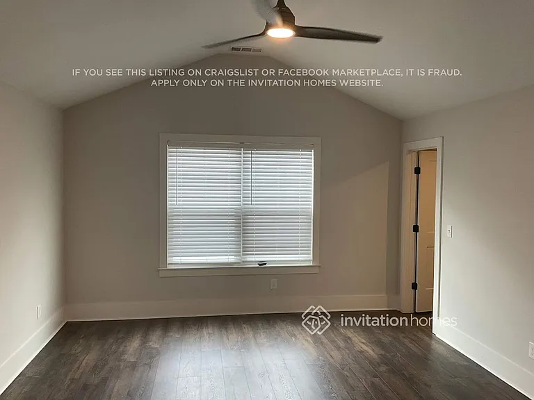 242 Founders Ln — Photo 8