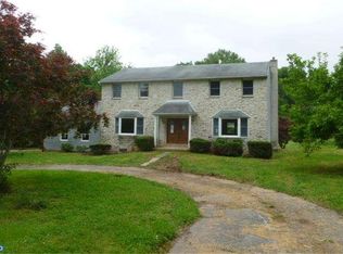 38 Buckwalter Rd, Spring City, PA 19475