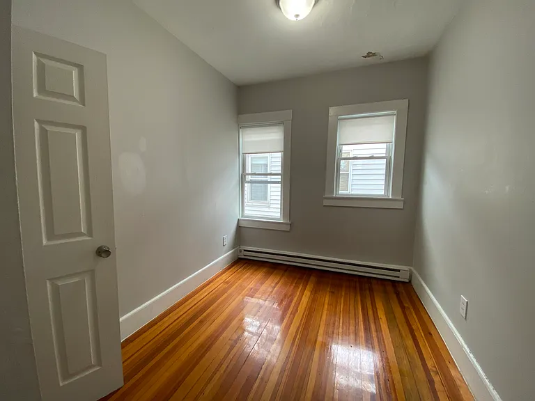 17 Roseclair St #3 — Photo 16
