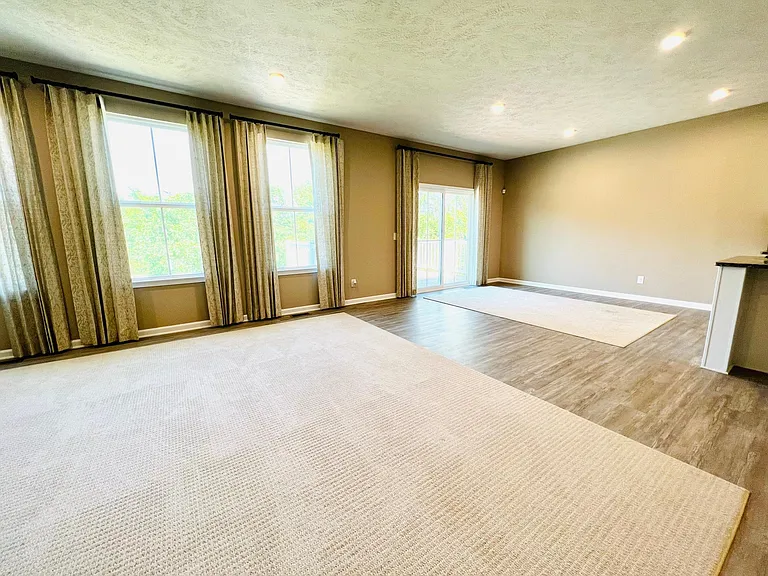 5735 Quarry Lake Dr SE — Photo 18