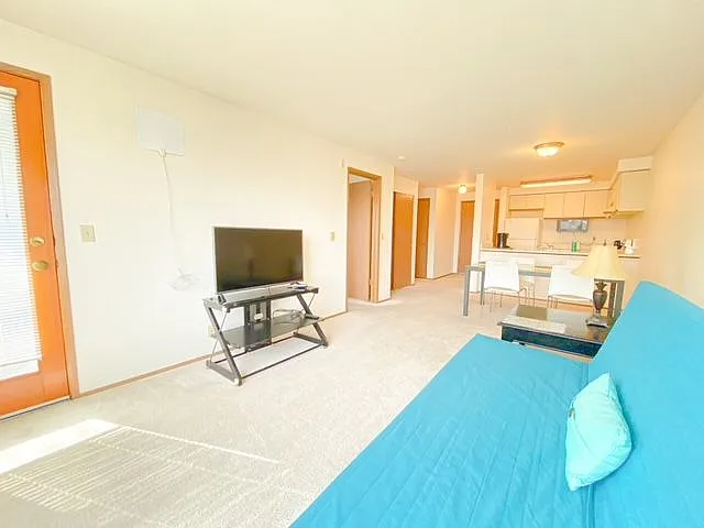 4011 Whitman Ave N #303 — Photo 18