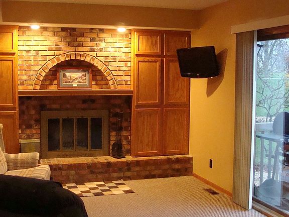 Family Room has Extra Large Slider to Deck