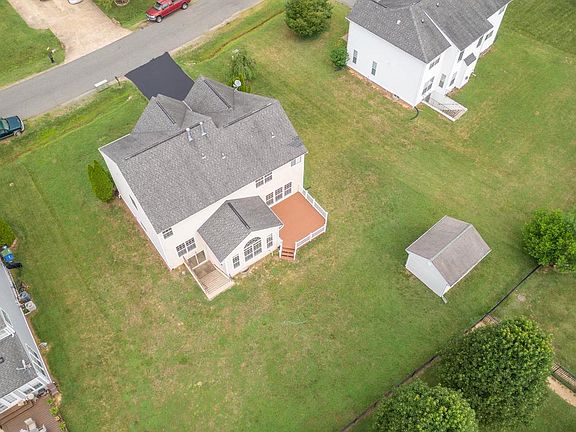 4th image of 12505 Argall Ln
