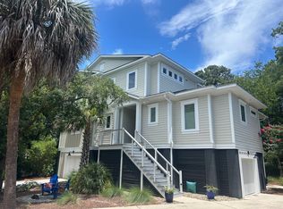 30 Sand Dollar Dr, Isle Of Palms, SC 29451