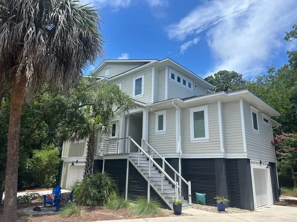 30 Sand Dollar Dr, Isle Of Palms, SC 29451