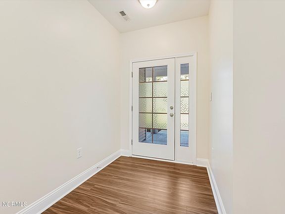 5th image of 106 NW 20th Street