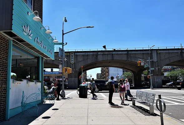 Rented by Merit Group & Associates | media 27