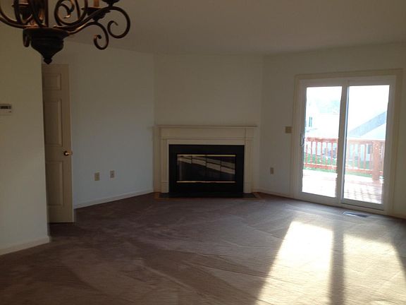 3rd image of 2077 Raleigh Rd #G