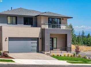 16883 SE Huckleberry St, Happy Valley, OR