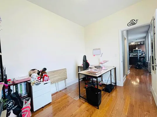 Rented by Prime America Real Estate Inc | media 16