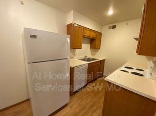 750 S Campbell Ave #A1, Springfield, MO 65806